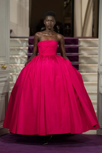 Look 5